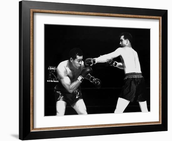 American Boxer Joe Louis (L) Fighting with Billy Conn 1946-null-Framed Photo