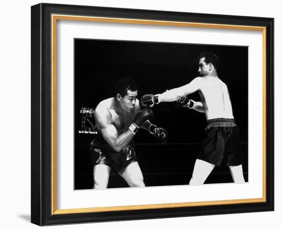 American Boxer Joe Louis (L) Fighting with Billy Conn 1946-null-Framed Photo