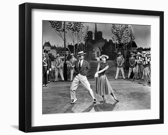 American in Paris, 1951-null-Framed Photo