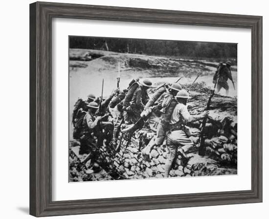 American Infantry in WWI Leaving their Trench to Advance Against the Germans, 1918-American Photographer-Framed Photographic Print