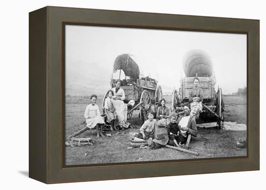 American Pioneer Family, C.1870 (B/W Photo)-American Photographer-Framed Premier Image Canvas