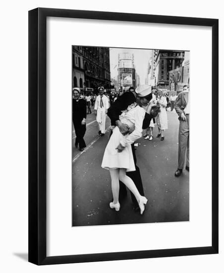 American Sailor Clutching a White-Uniformed Nurse in a Passionate Kiss in Times Square-Alfred Eisenstaedt-Framed Photographic Print