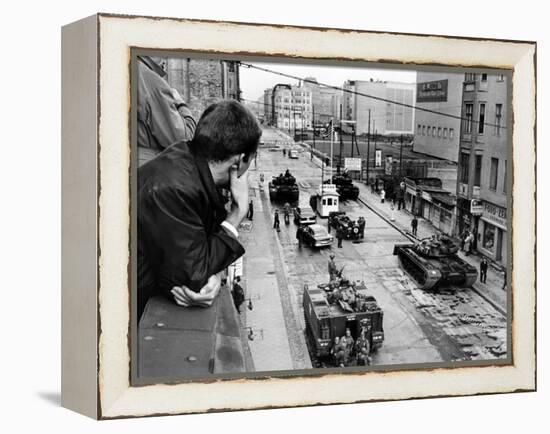 American Tanks at the Friedrichstrasse Checkpoint Crossing Through the Berlin Wall-null-Framed Stretched Canvas