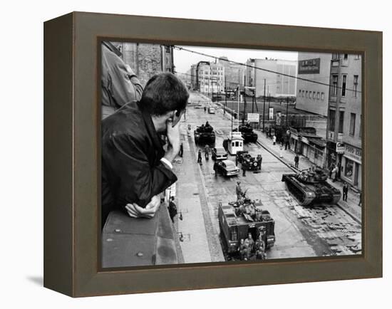 American Tanks at the Friedrichstrasse Checkpoint Crossing Through the Berlin Wall-null-Framed Stretched Canvas