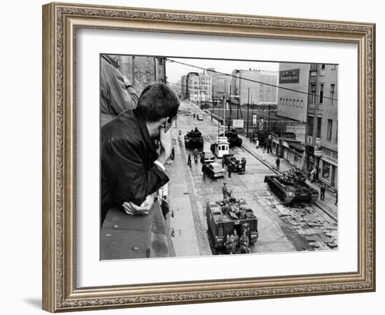 American Tanks at the Friedrichstrasse Checkpoint Crossing Through the Berlin Wall-null-Framed Photo