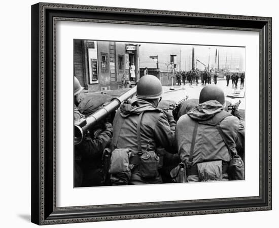 American Troops Face East Berlin at Checkpoint Charlie at Friedrichstrasse in West Berlin-null-Framed Photo