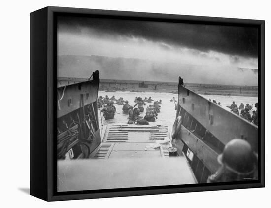 American Troops on Omaha Beach During D Day Invasion of Normandy-null-Framed Premier Image Canvas