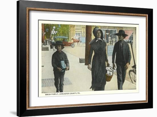 Amish Family, Lancaster County, Pennsylvania-null-Framed Art Print