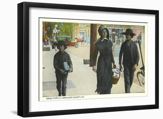 Amish Family, Lancaster County, Pennsylvania-null-Framed Art Print