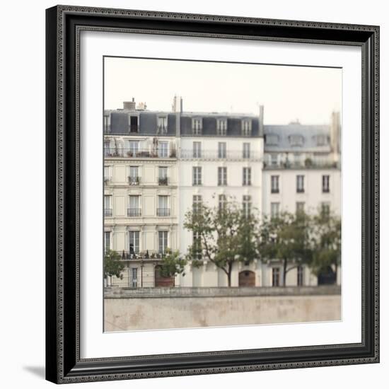 Amour de la Ville - Maison-Irene Suchocki-Framed Giclee Print