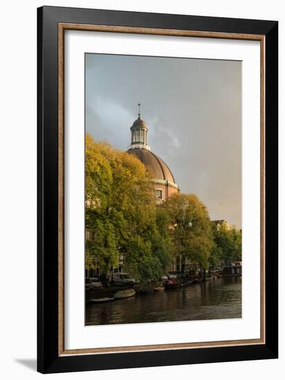 Amsterdam Singel Canal-Erin Berzel-Framed Photographic Print