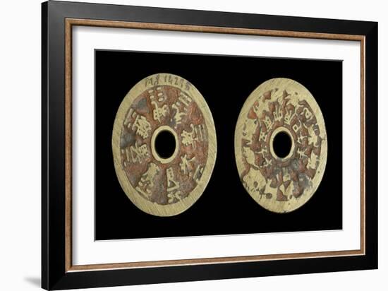 Amulette protectrice zodiacale à trigramme-null-Framed Giclee Print