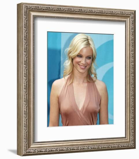 Amy Smart-null-Framed Photo