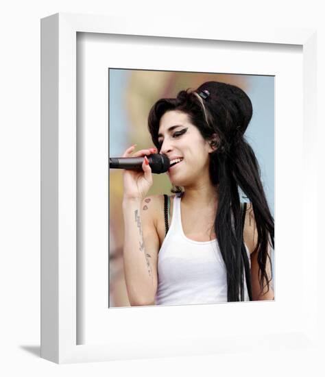 Amy Winehouse-null-Framed Photo