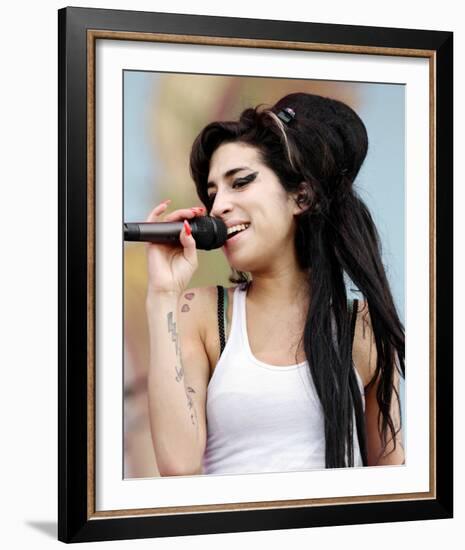 Amy Winehouse-null-Framed Photo