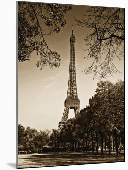 An Afternoon Stroll in Paris II-Jeff Maihara-Mounted Art Print
