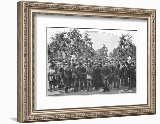 An al fresco lecture, Hyde Park, London, c1900 (1901)-Unknown-Framed Photographic Print