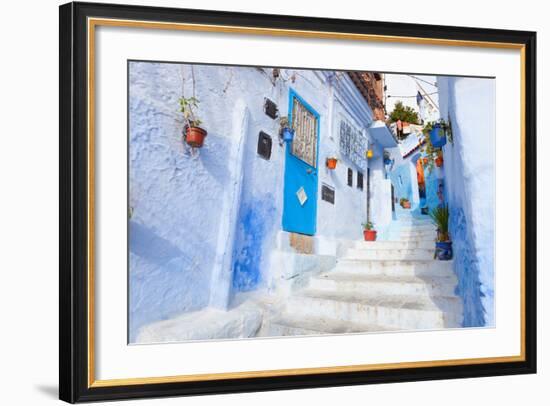 An Alleyway in the Medina, Chefchaouen, Morocco-A_nella-Framed Photographic Print