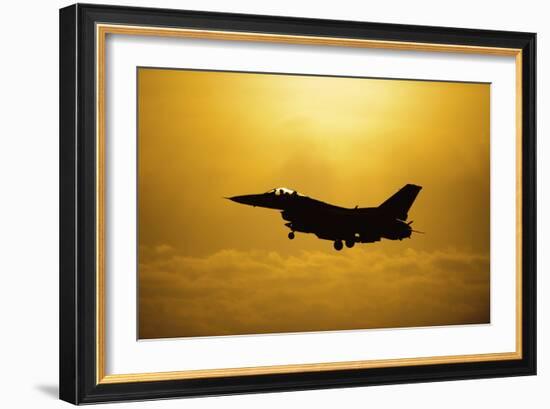 An F-16 Fighting Falcon Comes in for Landing-null-Framed Photographic Print