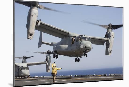 An MV-22 Osprey Takes Off from the Amphibious Assault Ship USS Kearsarge-null-Mounted Photographic Print
