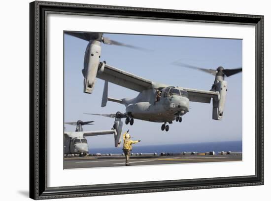 An MV-22 Osprey Takes Off from the Amphibious Assault Ship USS Kearsarge-null-Framed Photographic Print