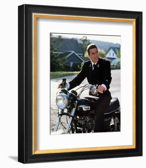 An Officer and a Gentleman, Richard Gere-null-Framed Photo