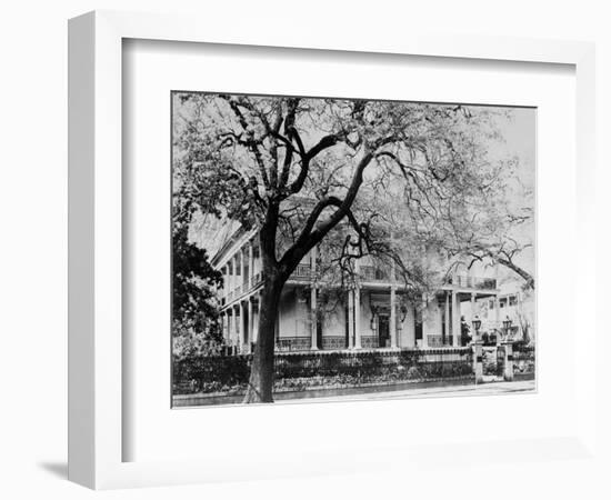 An Old Home in the Garden District of New Orleans-null-Framed Photographic Print