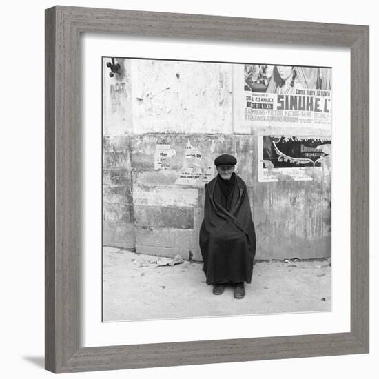 An Old Man from Sicily-Mario de Biasi-Framed Giclee Print