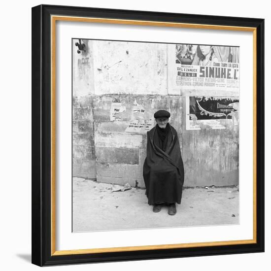 An Old Man from Sicily-Mario de Biasi-Framed Giclee Print