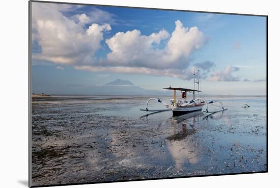 An Outrigger Fishing Boat on the Coast of Bali-Alex Saberi-Mounted Photographic Print