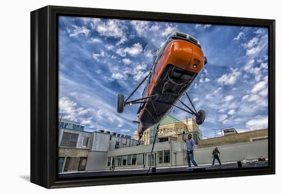 An S-58T Picks Up The Lifting Line On The Top Of A Building In Chicago, Illinois-null-Framed Premier Image Canvas