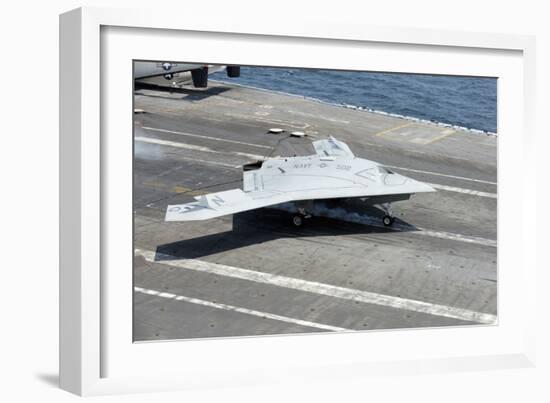 An X-47B Unmanned Combat Air System Makes an Arrested Landing-null-Framed Photographic Print