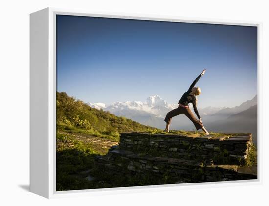 Anapurna Circuit, Ghorepani, Nepal-Dan Holz-Framed Premier Image Canvas