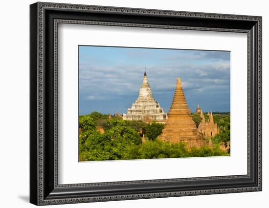 Ancient temples and pagodas, Bagan, Mandalay Region, Myanmar-Keren Su-Framed Photographic Print