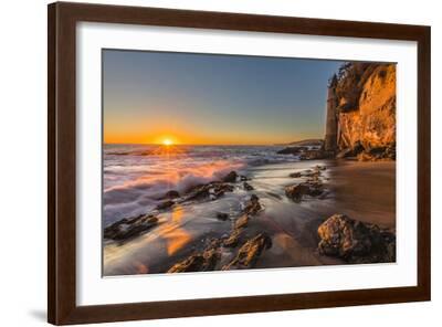 Sunset at Victoria Beach in Laguna Beach, Ca Photographic Print