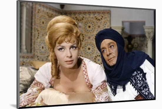 ANGELIQUE and LE SULTAN, 1968 directed by BERNARD BORDERIE Michele Mercier and Jean-Claude Pascal (-null-Mounted Photo