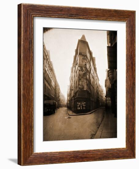 Angle Rue de Seine, 1924-Eugène Atget-Framed Photographic Print