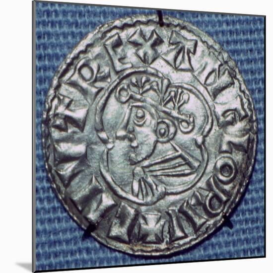 Anglo-Saxon Silver Penny of Cnut. Artist: Unknown-Unknown-Mounted Giclee Print