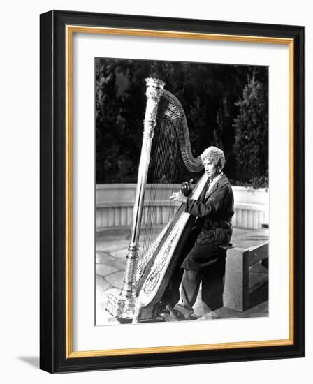 Animal Crackers, The Marx Brothers, 1930-null-Framed Premium Photographic Print