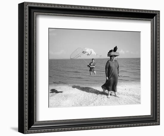 Animal Talk 10, 2015-Jaschi Klein-Framed Photographic Print