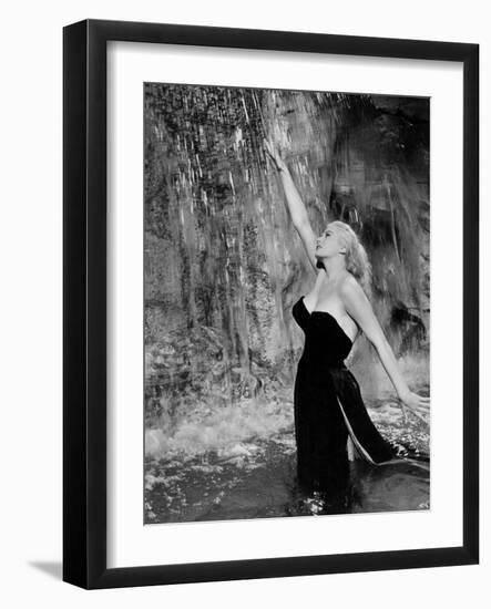 Anita Ekberg in the film 'La Dolce Vita', 1960 (film still)-Italian School-Framed Photo