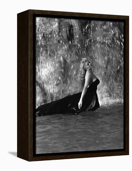 Anita Ekberg, La Dolce Vita, Federico Fellini, 1960 (b/w photo)-null-Framed Stretched Canvas