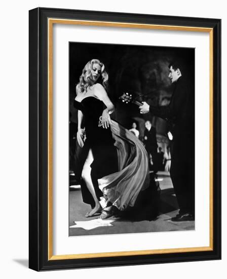 Anita Ekberg, La Dolce Vita, Federico Fellini, 1960 (b/w photo)-null-Framed Photo