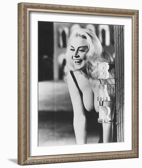 Anita Ekberg - La Dolce vita-null-Framed Photo