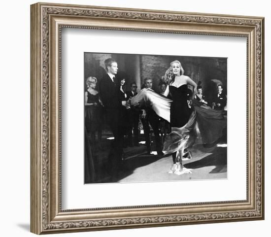 Anita Ekberg - La dolce vita-null-Framed Photo