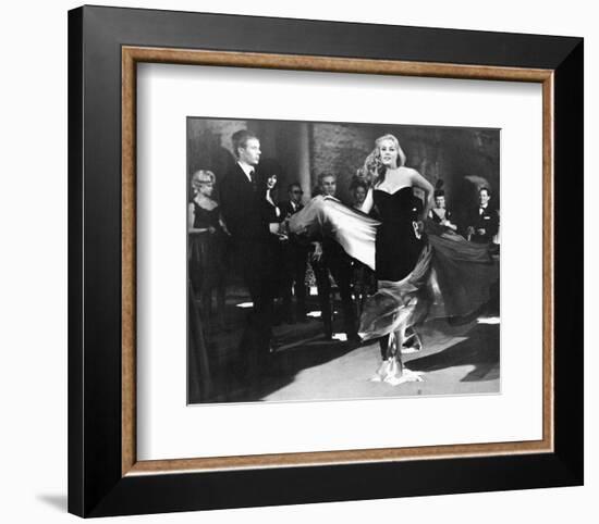 Anita Ekberg - La dolce vita-null-Framed Photo