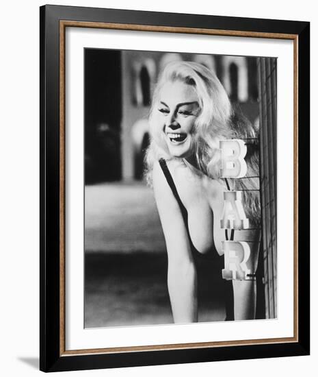 Anita Ekberg - La Dolce vita-null-Framed Photo