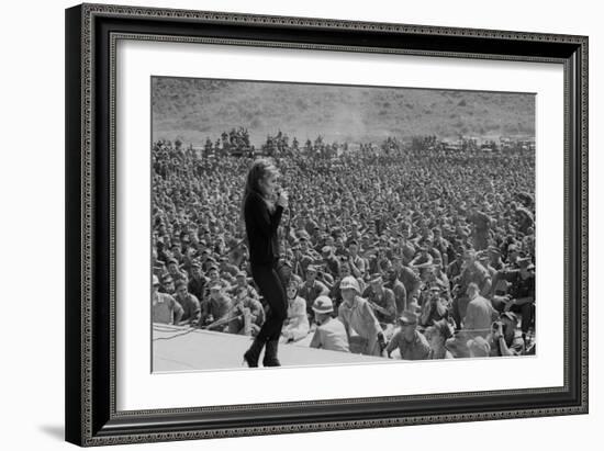 Ann Margret Entertains Thousands of Troops in Danang, Vietnam, Winter 1968-69-null-Framed Photo