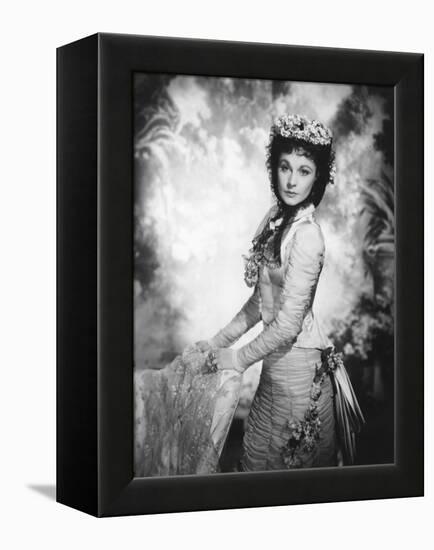 ANNA KARENINA, 1948 directed by JULIEN DUVIVIER Vivien Leigh (b/w photo)-null-Framed Stretched Canvas