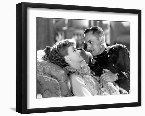 Anna Karenina by Clarence Brown, based on a novel by Leo Tolstoi, with Greta Garbo, Fredric March, -null-Framed Photo